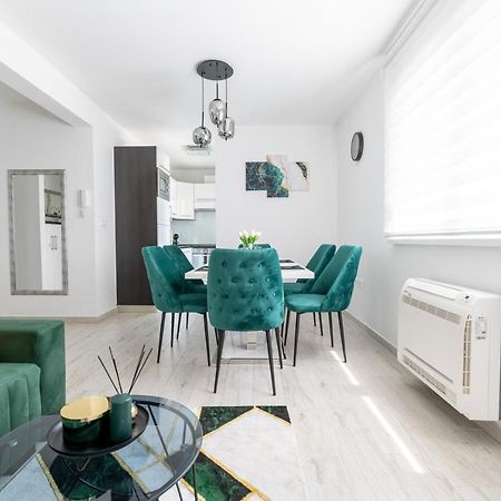 Silver Luxury Apartment Трогир Экстерьер фото